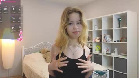 Wendy online show from October 2, 4:39 pm