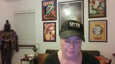 WendyCU online show from April 5, 4:09 am