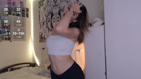 Eva online show from December 7, 5:26 pm