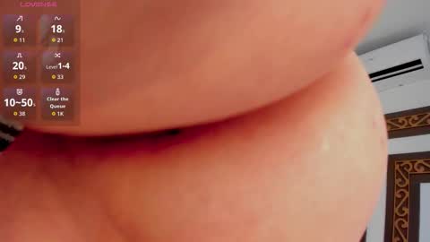 Wen fox  online show from February 7, 12:30 pm