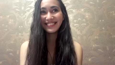 Rina online show from July 22, 7:10 am