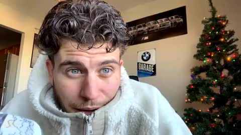 Topjitt online show from December 2, 8:17 pm