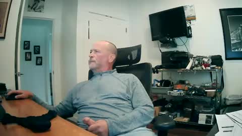 weseeyouwatching online show from September 22, 5:39 pm