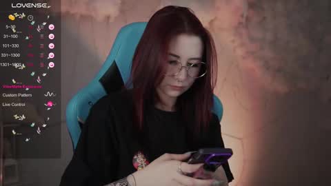 little girl who is always rightLisa online show from March 11, 2:10 am