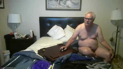 Snapshot of westtexas50 chatting on October 17, 5:44 am westtexas50 online show from October 17, 5:44 am