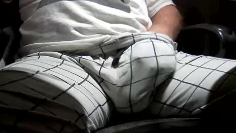 Snapshot of westvalleyguy54 chatting on March 5, 4:13 am westvalleyguy54 online show from March 5, 4:13 am