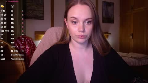 Lana online show from April 22, 7:43 pm