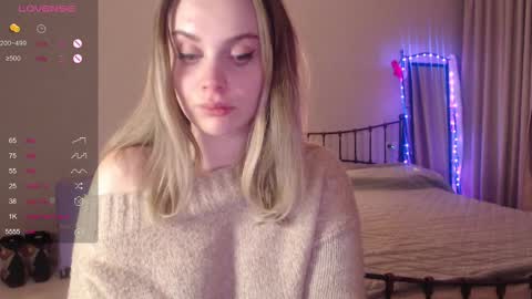 Lana online show from February 12, 6:30 pm