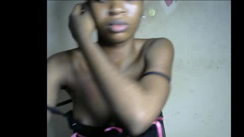 Bella online show from December 4, 10:31 pm