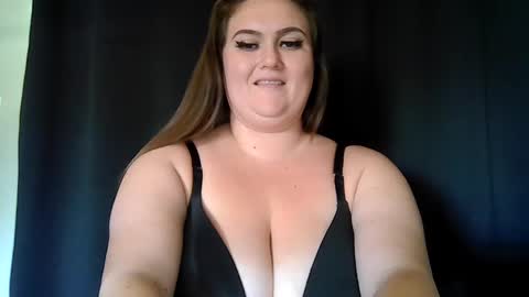 wetbunny25 online show from September 11, 4:52 pm