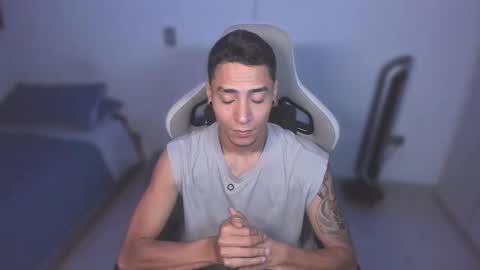 wex online show from November 26, 5:16 am