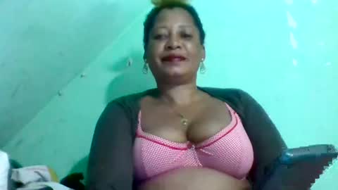 wharda online show from June 18, 10:48 pm