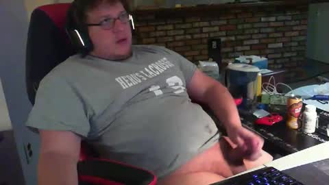 whateverdude555 online show from November 18, 10:24 pm