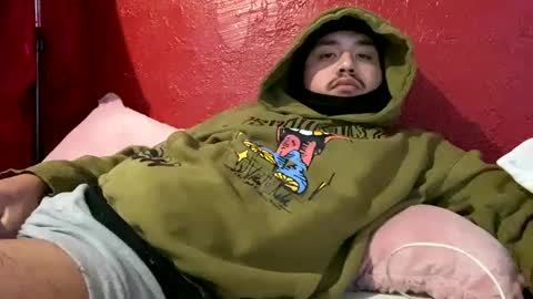 whatshisname562 online show from December 16, 4:49 pm