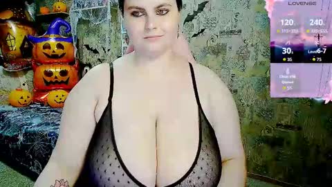 whisperinthedarkk online show from November 1, 11:48 pm