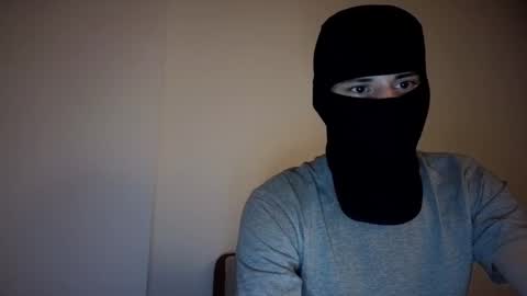 whispero_o online show from December 20, 8:16 pm