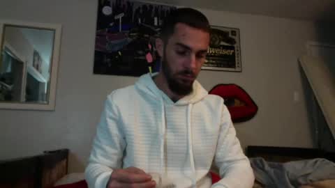 Snapshot of whitechocalate91 chatting on December 6, 8:32 am just str8 stud nut 1000 online show from December 6, 8:32 am