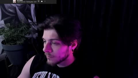 Gus online show from May 19, 7:43 pm