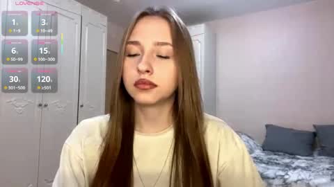 Vicky online show from April 28, 9:19 pm