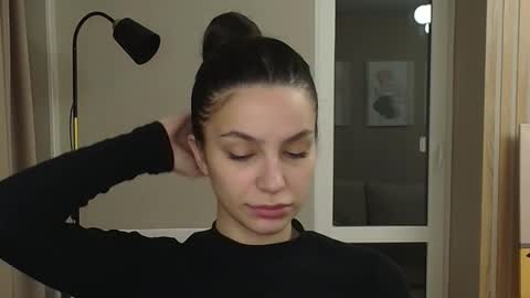 Snapshot of whoislulu chatting on March 3, 7:07 pm whoislulu online show from March 3, 7:07 pm