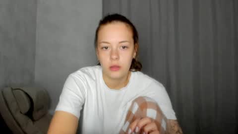 Veronica online show from April 19, 8:11 pm