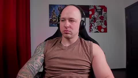 VI online show from April 15, 7:58 pm