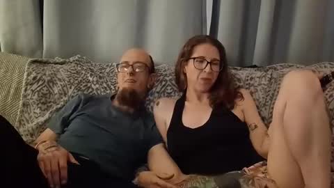 WickedKnots online show from November 9, 9:28 pm