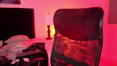 wickedlemon_ online show from June 11, 2:53 am