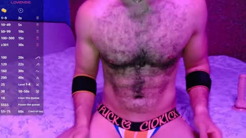 wikza online show from May 26, 5:30 pm