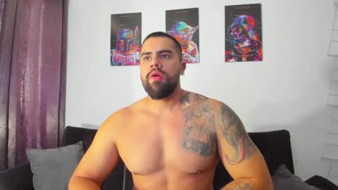 Devon and Chloe online show from January 31, 2:17 pm