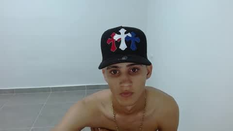 wild_fantasy_69 online show from July 30, 2:56 am