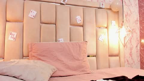 Snapshot of wild_firee_ chatting on October 31, 9:26 pm wild_firee_ online show from October 31, 9:26 pm