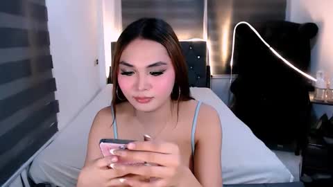 Snapshot of wild_lily30 chatting on October 11, 9:14 am wild lily30 online show from October 11, 9:14 am
