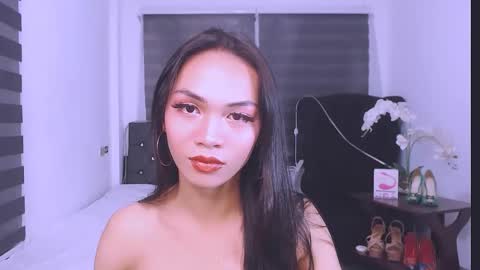 Snapshot of wild_lily30 chatting on February 17, 9:00 pm wild lily30 online show from February 17, 9:00 pm