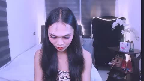 Snapshot of wild_lily30 chatting on February 12, 1:41 am wild lily30 online show from February 12, 1:41 am