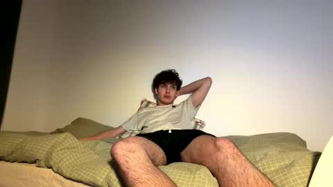 wilddesire18 online show from February 20, 5:59 pm