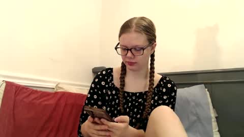 wildflowerofco online show from February 13, 3:39 am