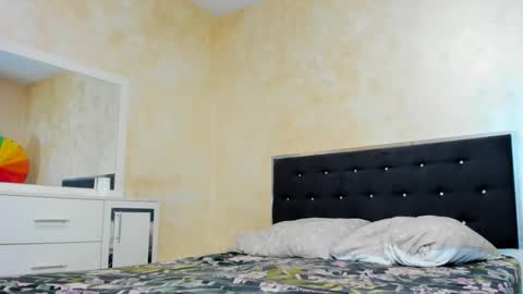 RobRoxy online show from November 24, 10:52 pm