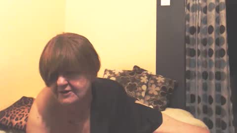 WildRedCat online show from February 18, 12:54 am