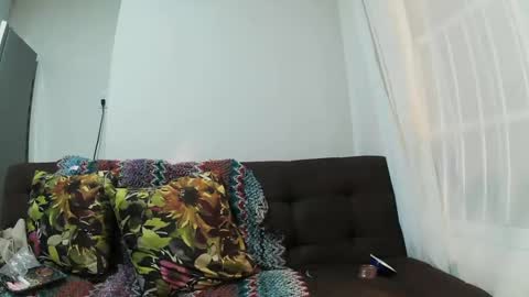 Wild Strawberry online show from January 22, 5:59 am