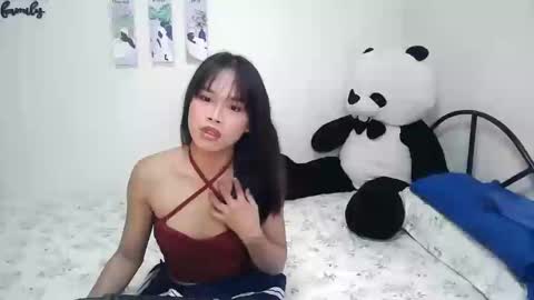Snapshot of wildtightass chatting on December 3, 2:00 pm Rhean online show from December 3, 2:00 pm