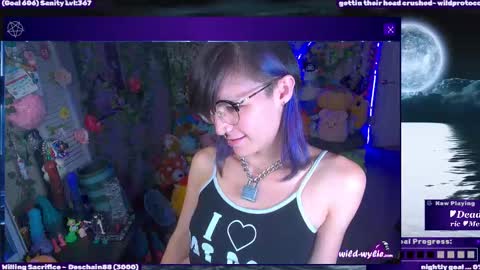 Snapshot of wildwylie chatting on September 11, 2:13 am Wylie Wanderlust online show from September 11, 2:13 am