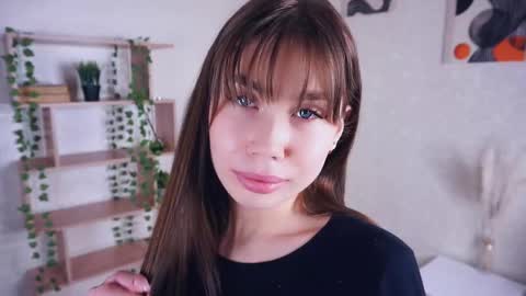 Yuka  online show from February 27, 8:29 am