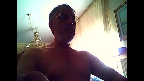 Willfire71 online show from October 15, 8:26 am