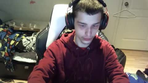 willfro_ online show from December 23, 4:40 am