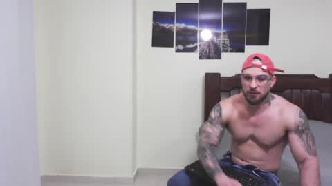 BISEXUAL guys playing a little FOLLOW  online show from March 8, 4:12 am