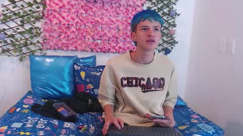 willians__ online show from September 14, 4:26 am