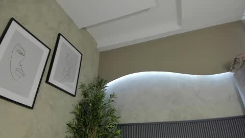 Ms Willow online show from February 24, 7:09 pm