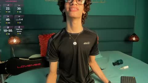 willturneer online show from April 6, 4:46 am