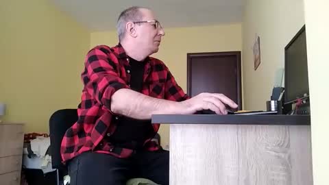 willxc online show from March 17, 1:16 pm